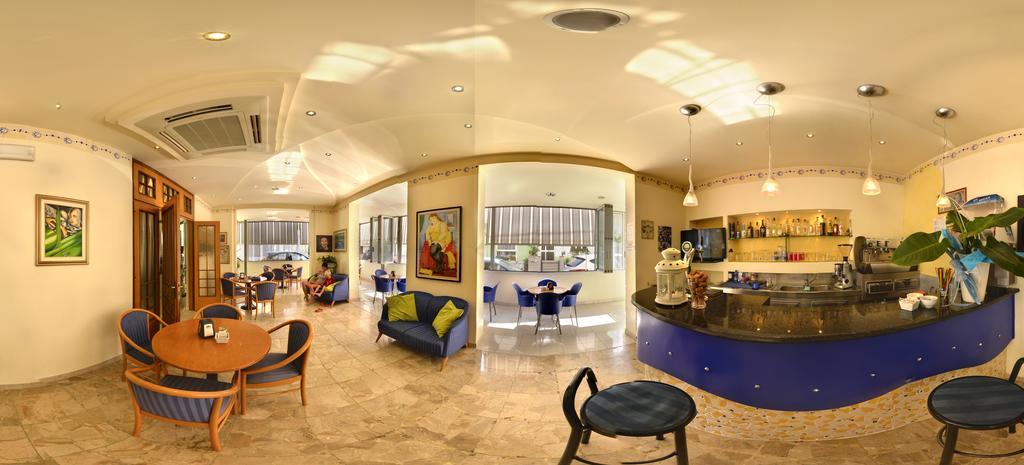 Hotel Ave Rimini Kültér fotó