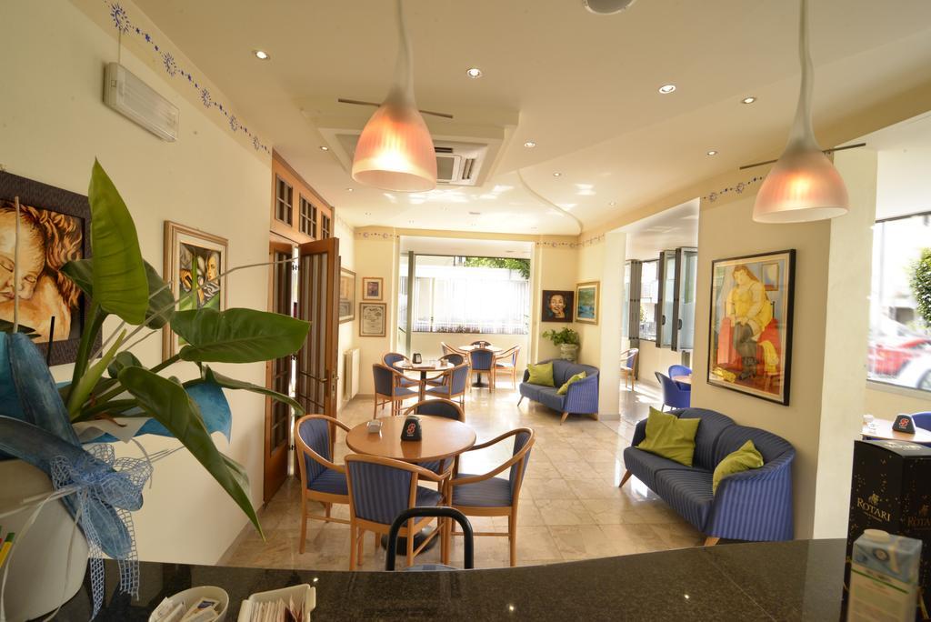 Hotel Ave Rimini Kültér fotó