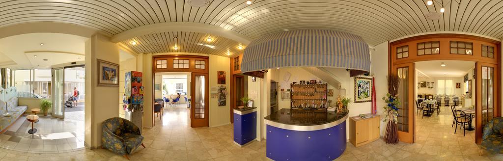 Hotel Ave Rimini Kültér fotó